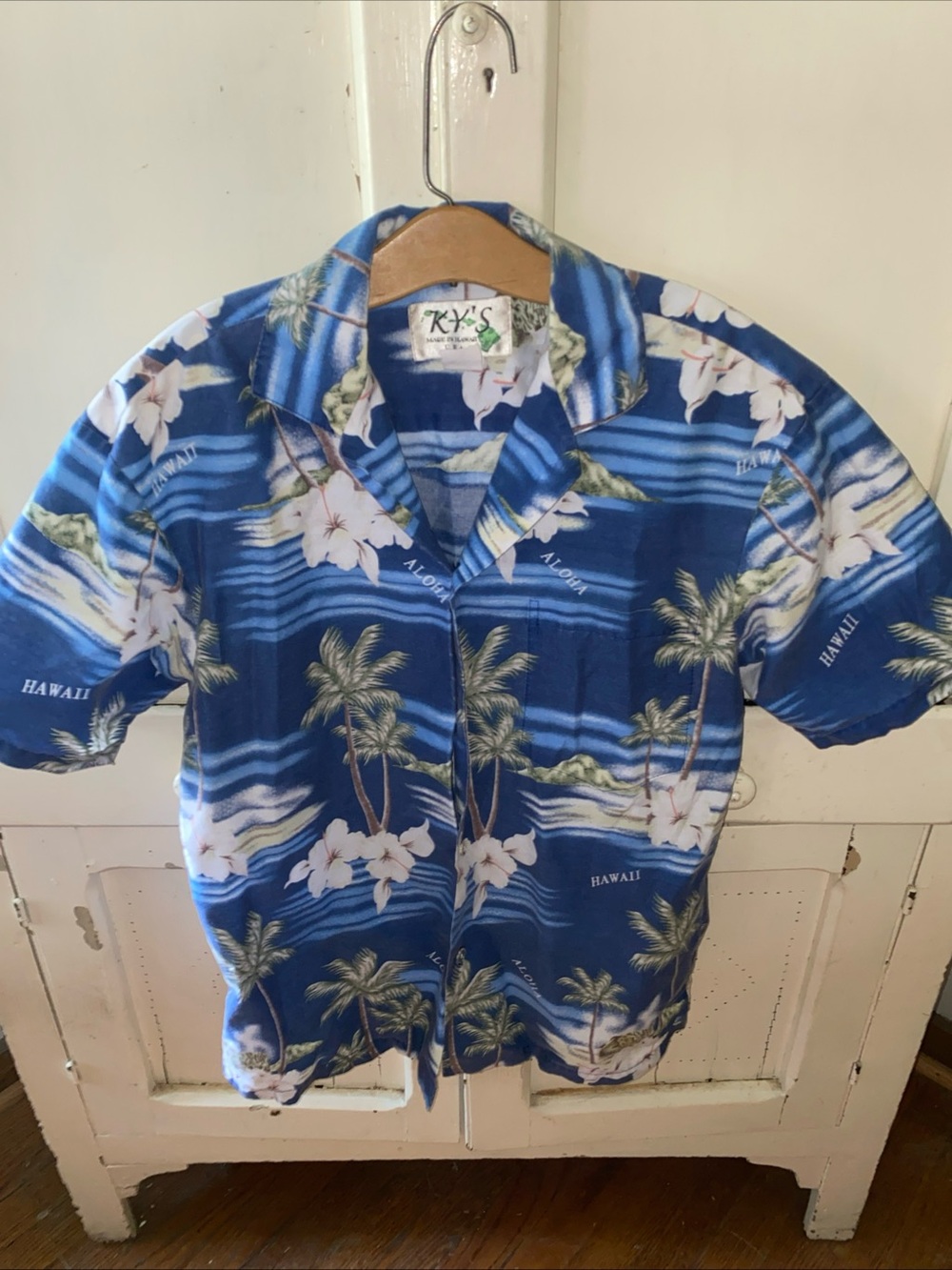 Blue Hawaiian Palm Print Casual Button-Down Shirt
